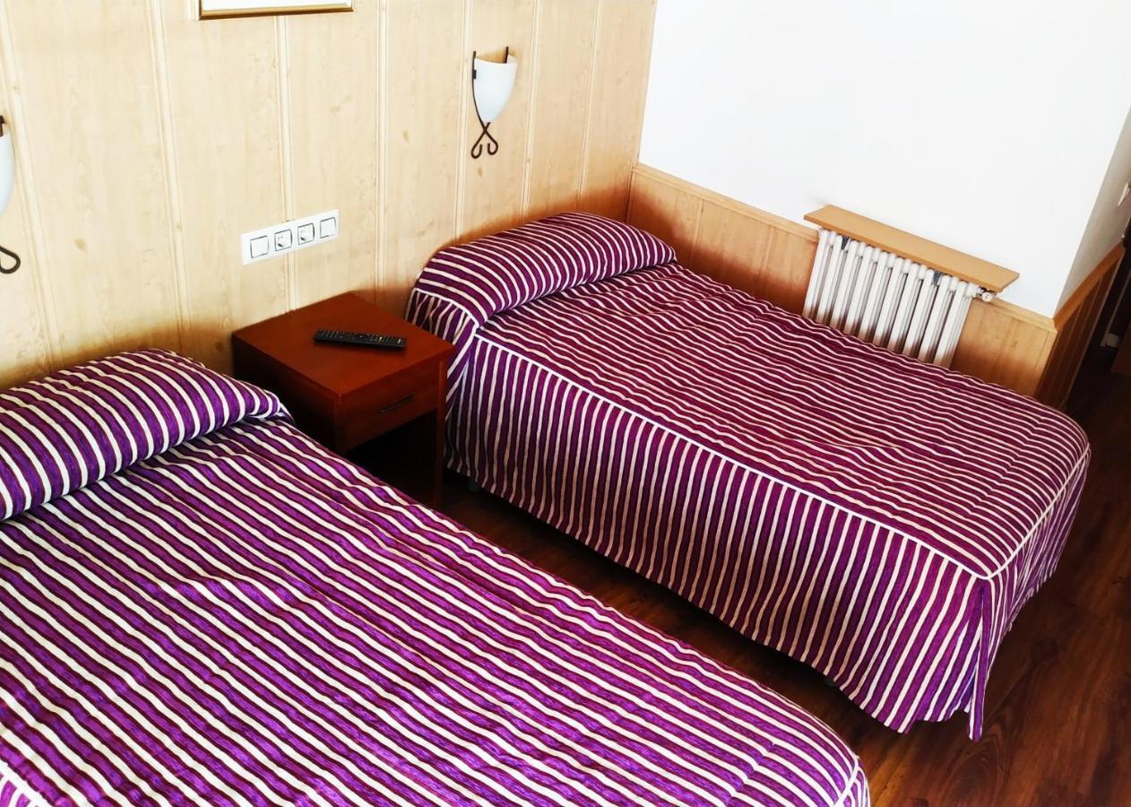 Hotel Rural Casa Ramiro Cedrillas Værelse billede